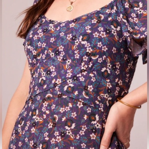Band of the Free Coraline Purple Floral Crossover Mini Dress Size Med $78 Retail - Picture 3 of 7